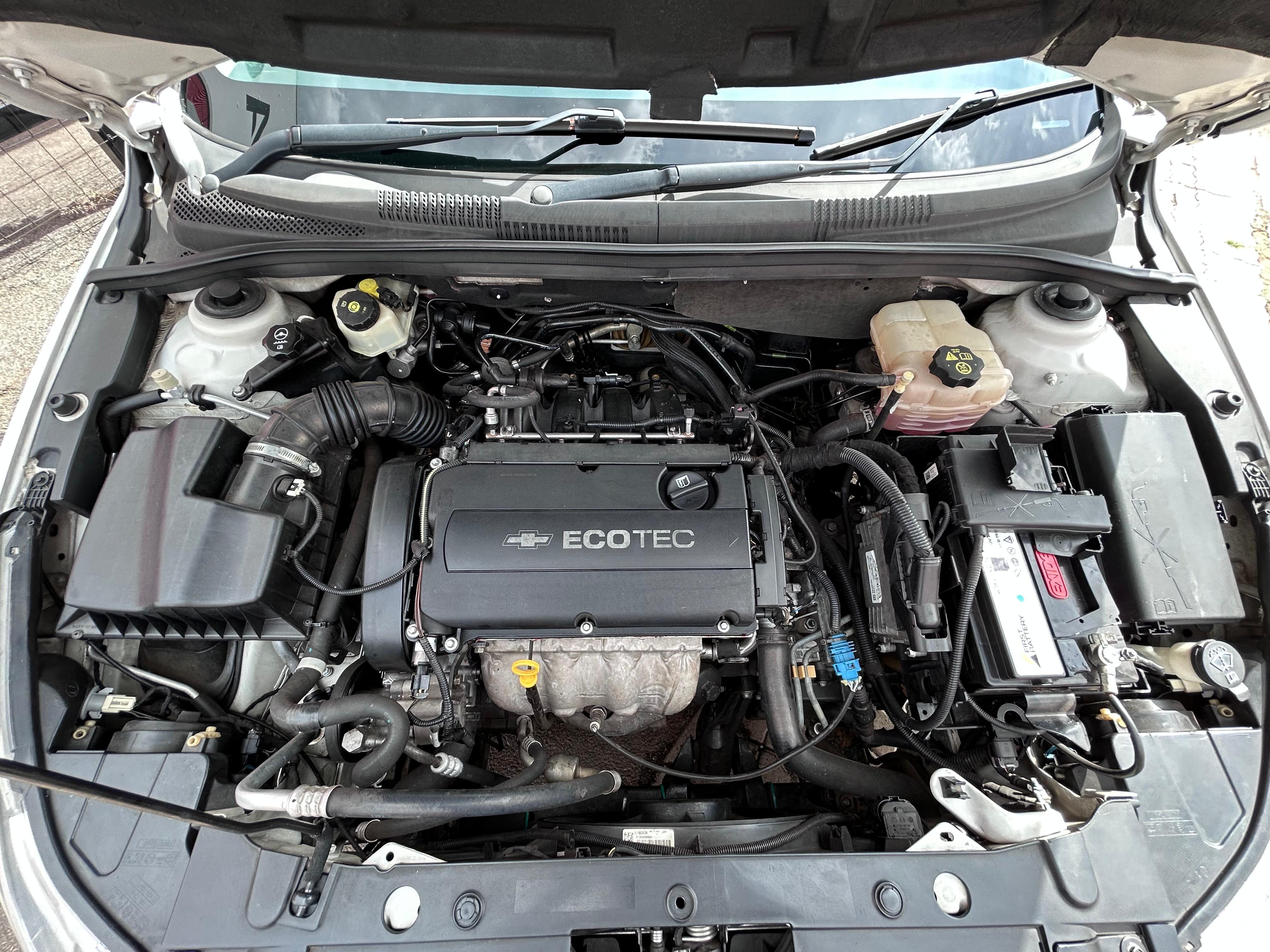 2012 Chevrolet Cruze 1.8 LT A/T thumbnail