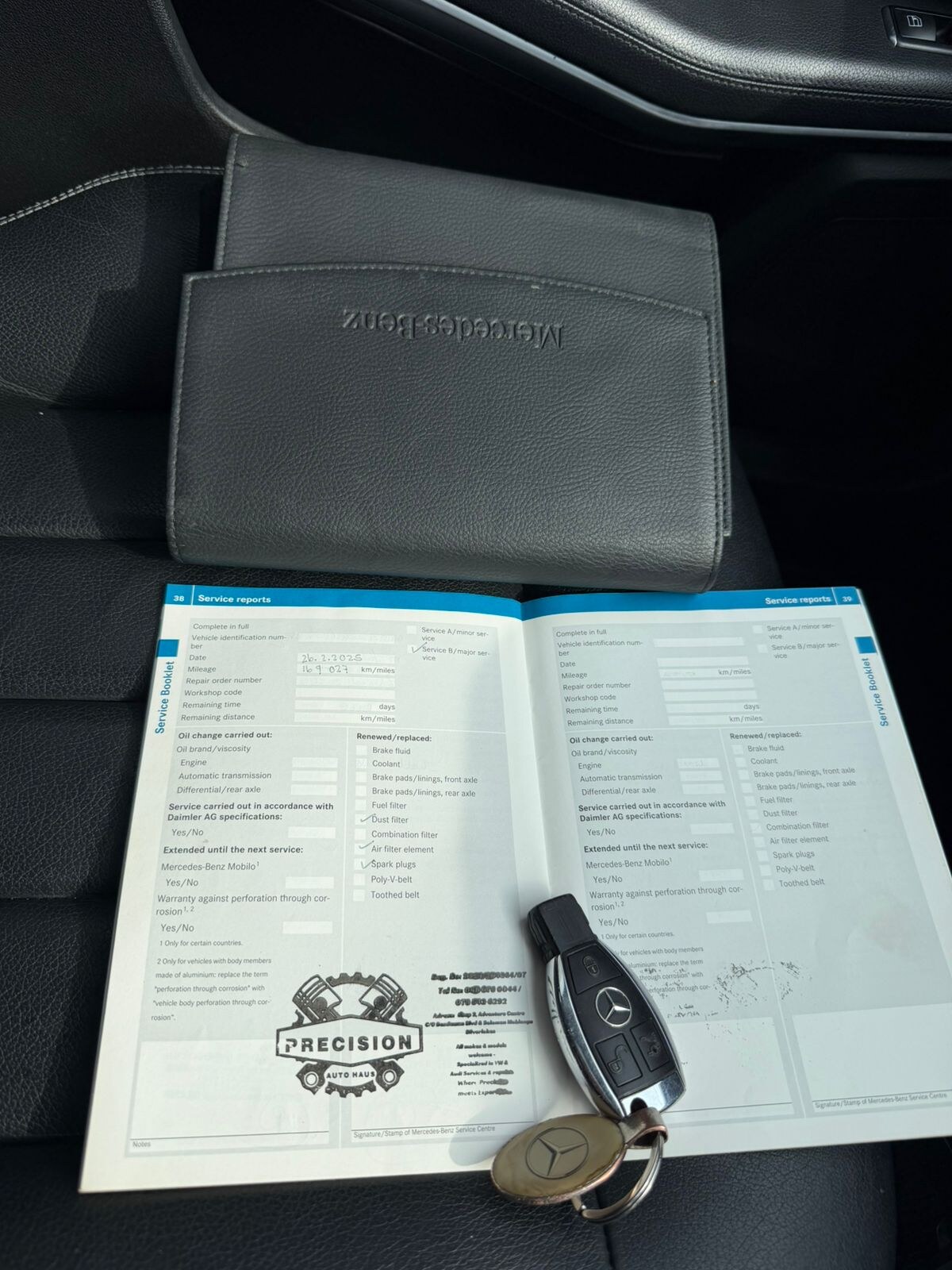 2014 Mercedes-benz E200 CGI A/T thumbnail