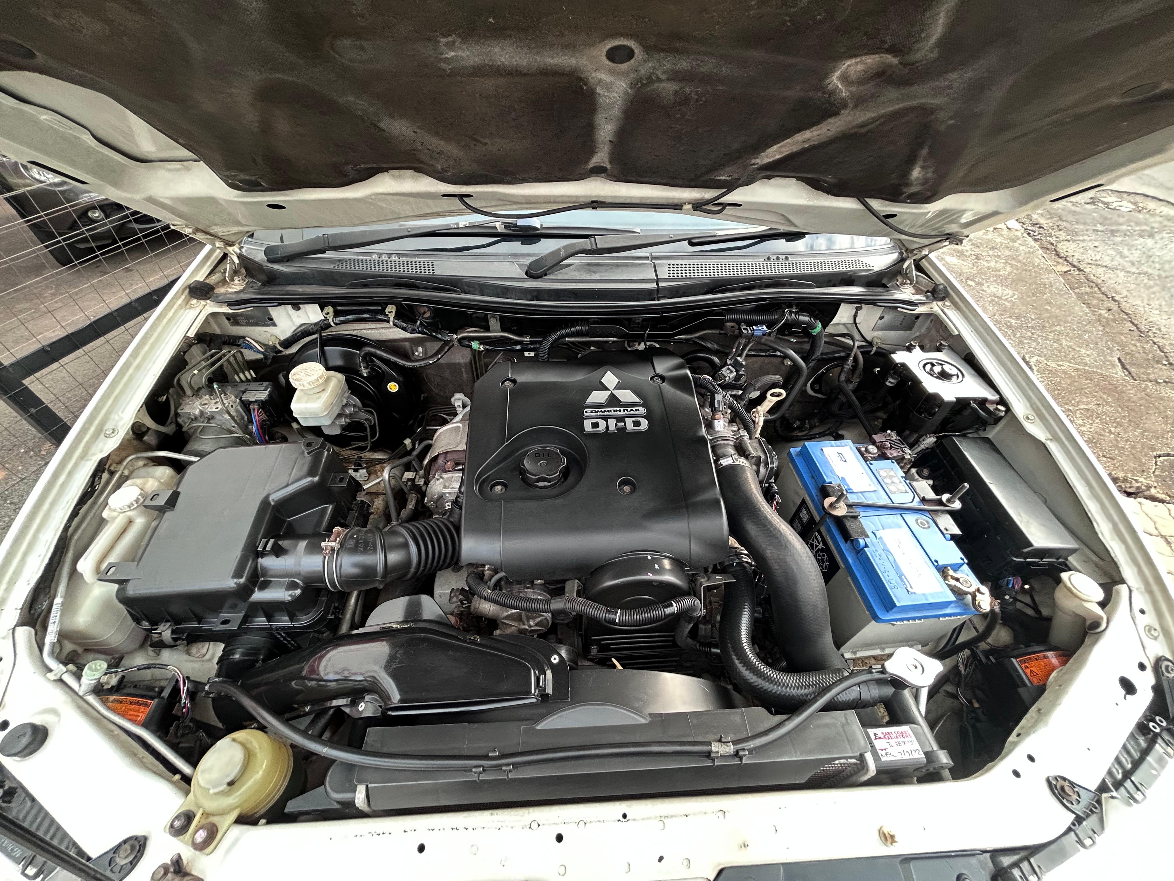 2014 Mitsubishi Pajero Sport 2.5 Di-D 4x4 A/T - 7 SEATER  thumbnail