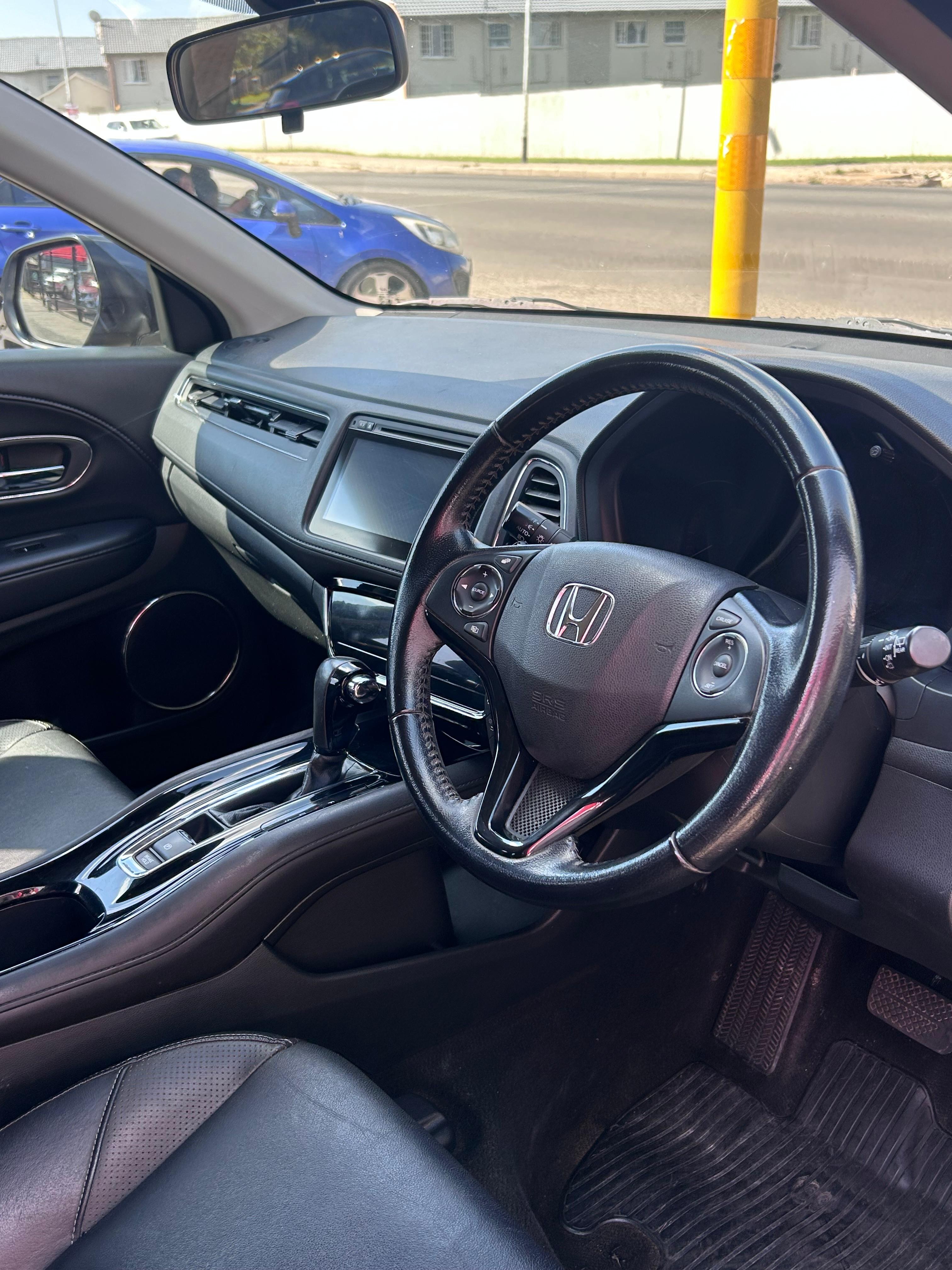 2015 Honda HR-V 1.8 Elegance A/T  thumbnail