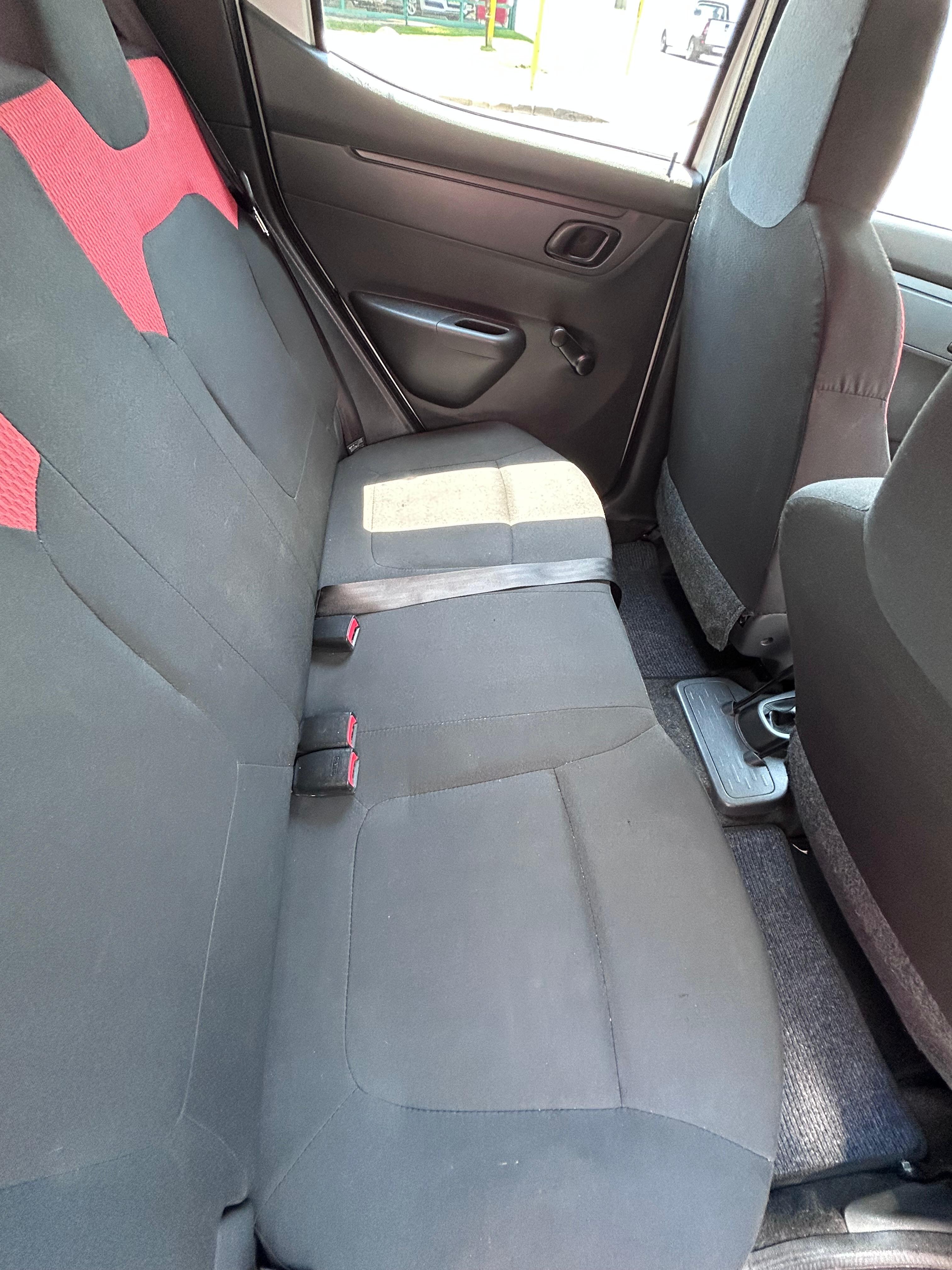 2017 Renault Kwid 1.0 Dynamique thumbnail